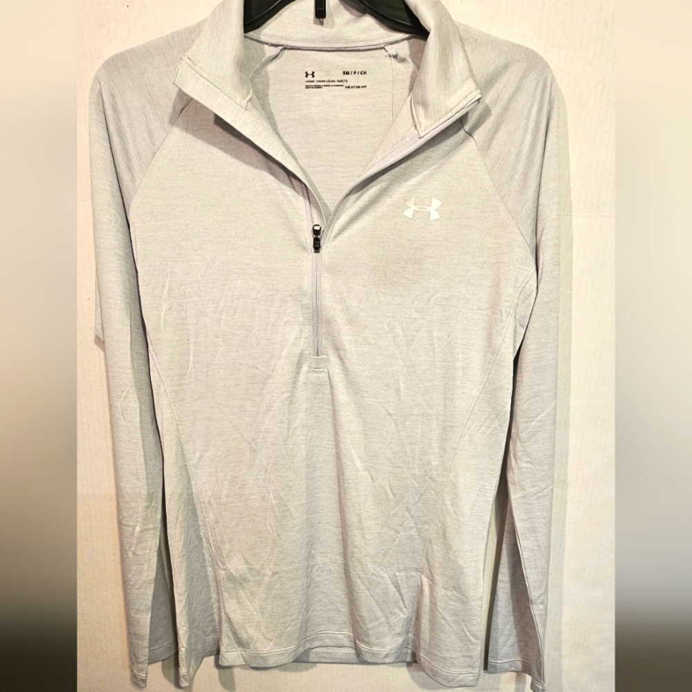 Ladies 1/2 Zip Long Sleeve Under Armour Top